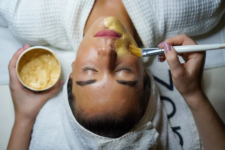 Masker Alami untuk Wajah Glowing.