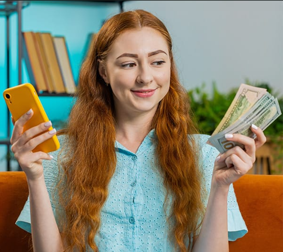 Caption: Sat-set, anti ribet! E-money emang jagonya Gen Z buat urusan belanja.