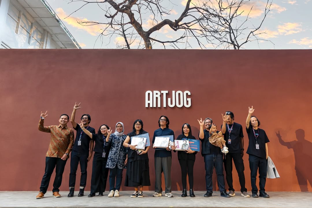Dari karya interaktif sampai pertunjukan harian, ARTJOG 2025 hadirkan pengalaman seni yang etis, reflektif, dan inspiratif!