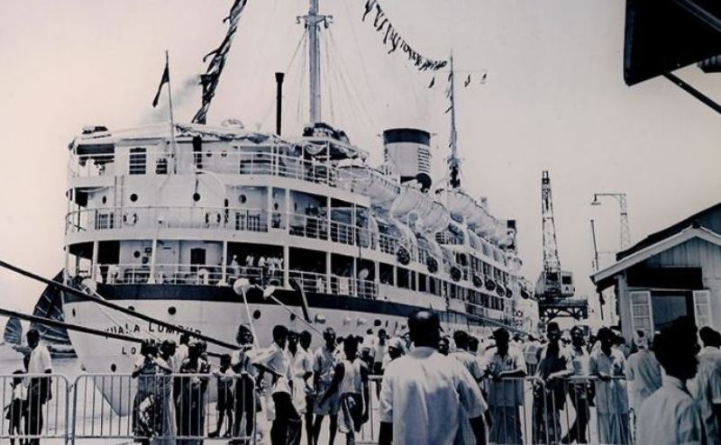 Wacana haji dan umrah naik kapal laut.