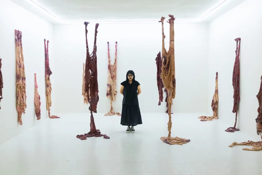 Muda, kreatif, dan penuh makna! Ini dia wajah baru seni kontemporer Indonesia yang bersinar di ARTJOG 2025.