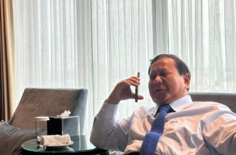 Oboran Prabowo dengan Tump via Telepon soal tarif impor 19 persen.