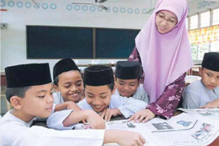 Kemenag Perluas Beasiswa Pendidikan Jarak Jauh