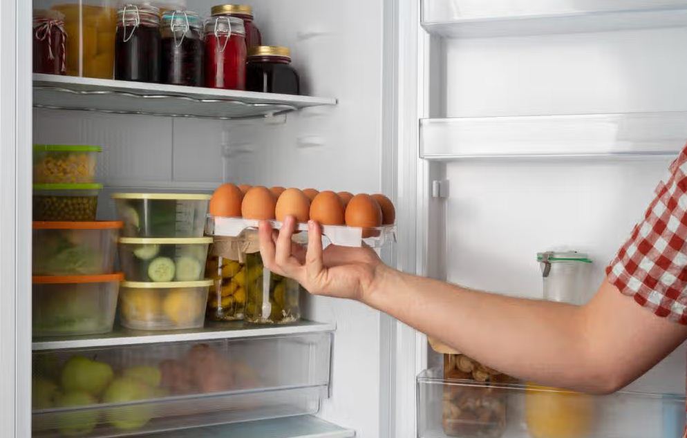 Ilustrasi makanan yang tidak boleh masuk freezer.