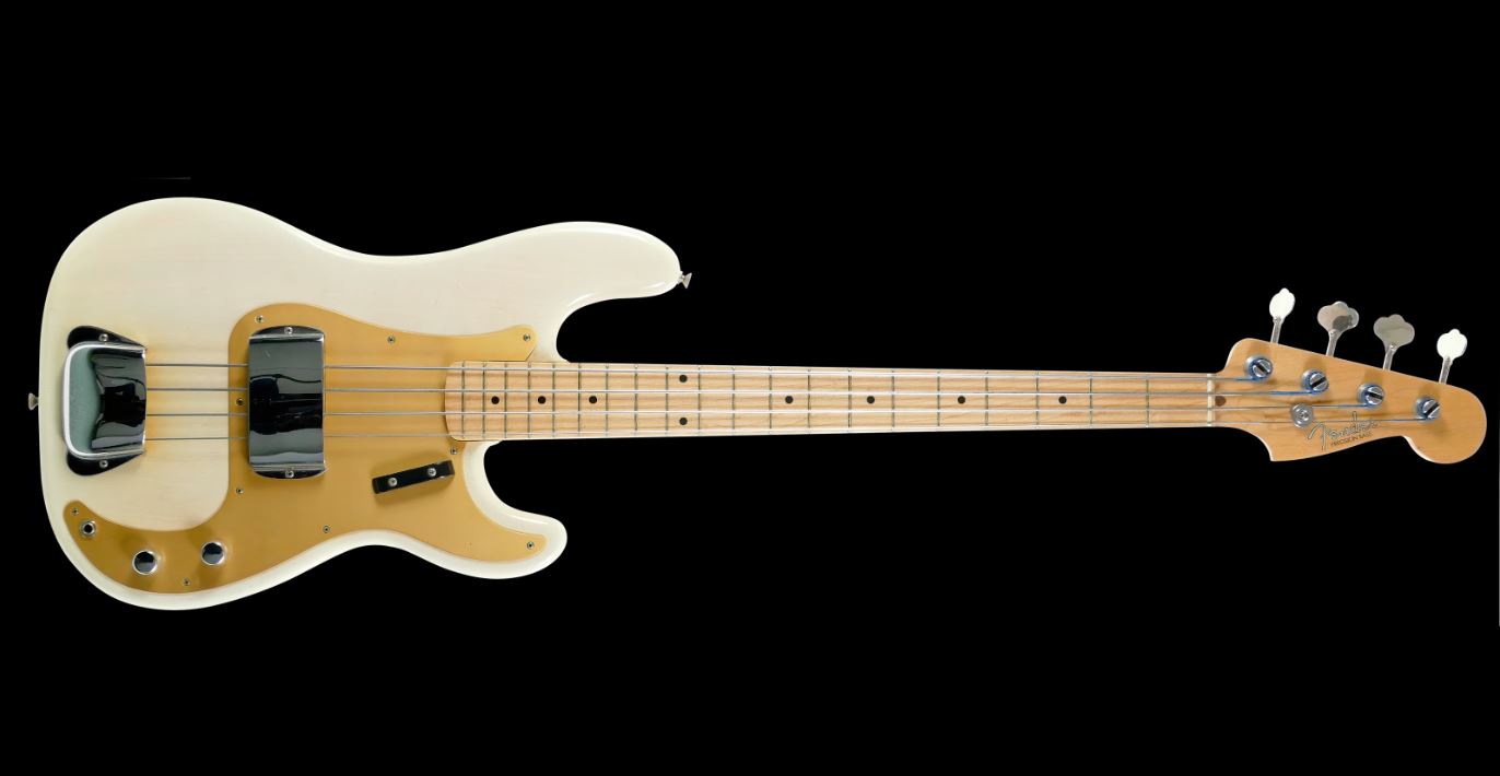 Bass pilihan musisi top, dari latihan di kamar sampai tampil di panggung megah.