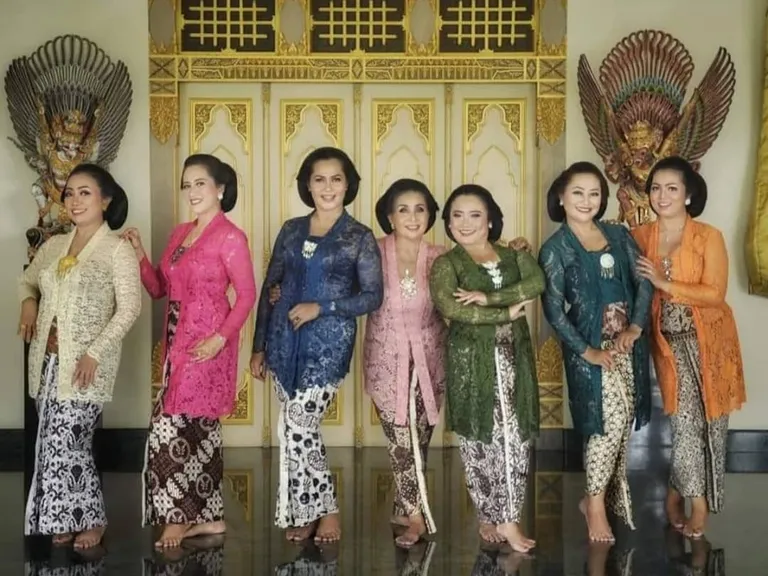 hari kebaya nasional