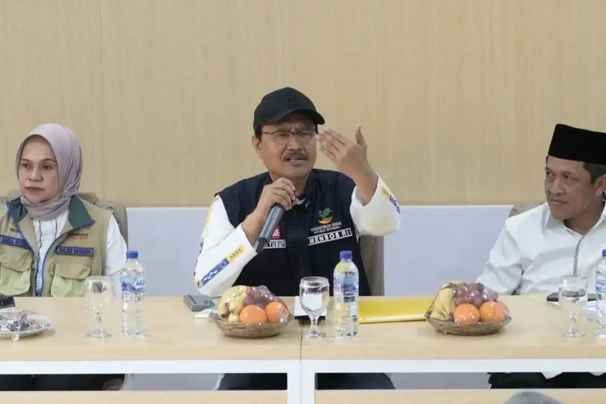 Menteri Sosial Saifullah Yusuf