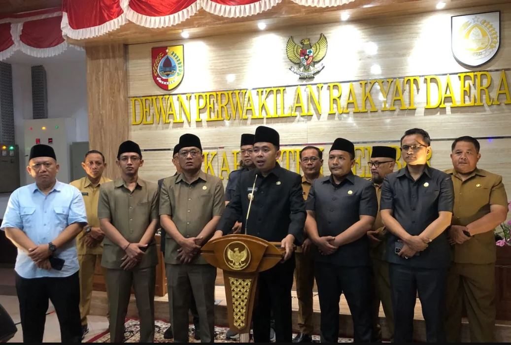 Jember krisis BBM! Sekolah online, ASN boleh WFA. Kebijakan darurat demi atasi kelangkaan bahan bakar!