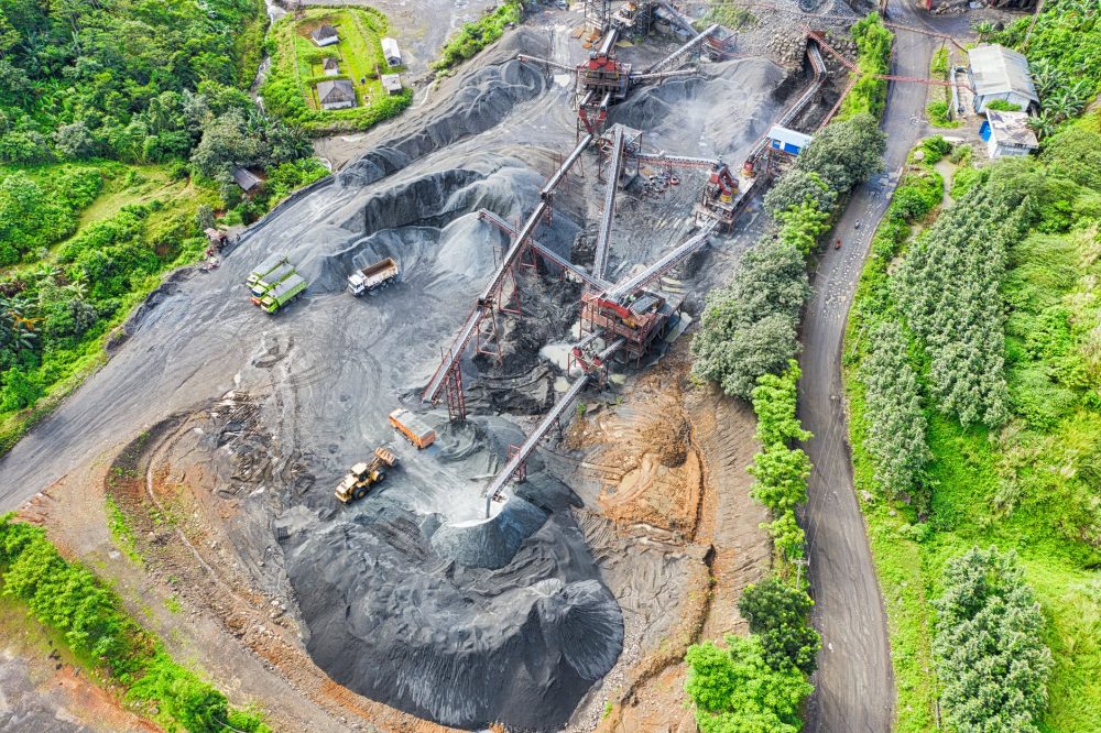 Tambang emas di Indonesia