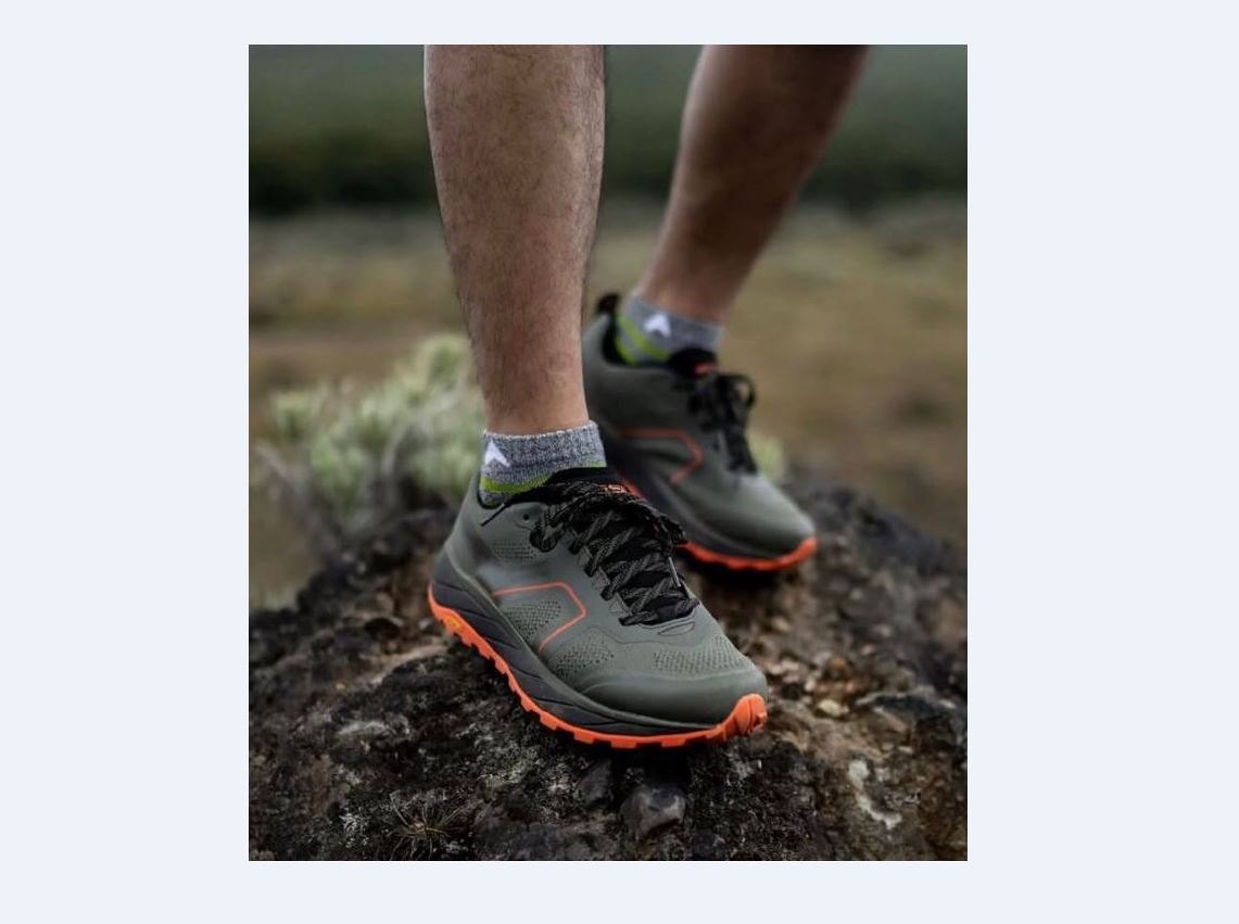 Sepatu kece, lari makin pede! Intip 5 sepatu lokal ini, nyaman buat jogging sampai nongkrong!