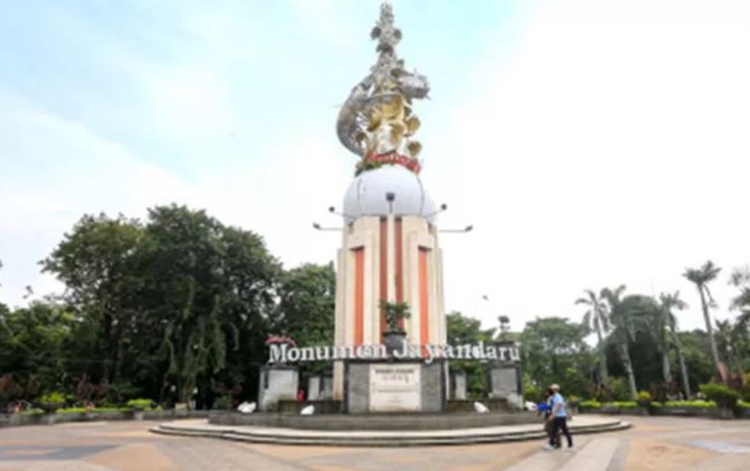 Monumen Jayandaru