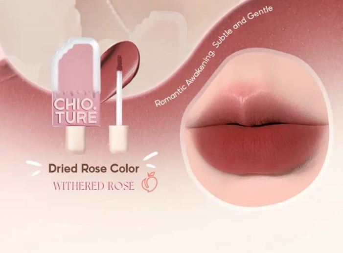 Ilustrasi lip gloss Ohsome bikin glowing seharian.