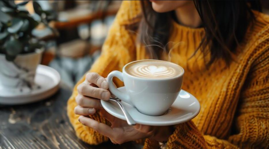 Rekomendasi caf&eacute; hits Majalengka 2025, dari nuansa Bali, pedesaan, hingga Eropa. Spot nongkrong cozy, instagramable, dan penuh vibes seru!