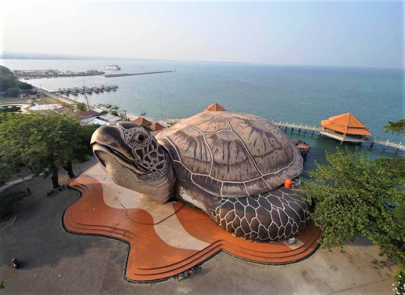 Pantai Kartini Jepara