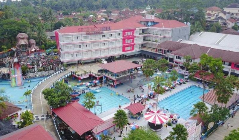 Surya Yudha Park Hotel & Resort.