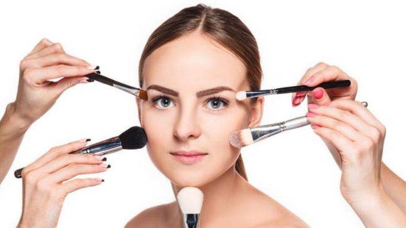 Ilustrasi step by step makeup untuk pemula.