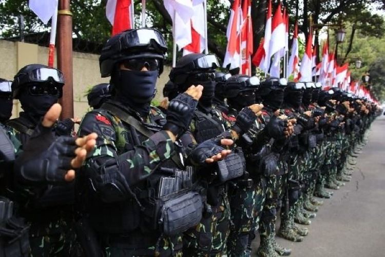Tak Banyak yang Tahu, Begini Perbedaan Brimob, Polisi, dan Polri.
