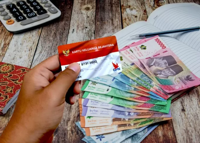 bansos cair bulan ini