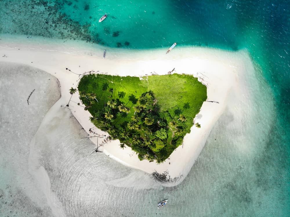 Pulau Manimbora Derawan