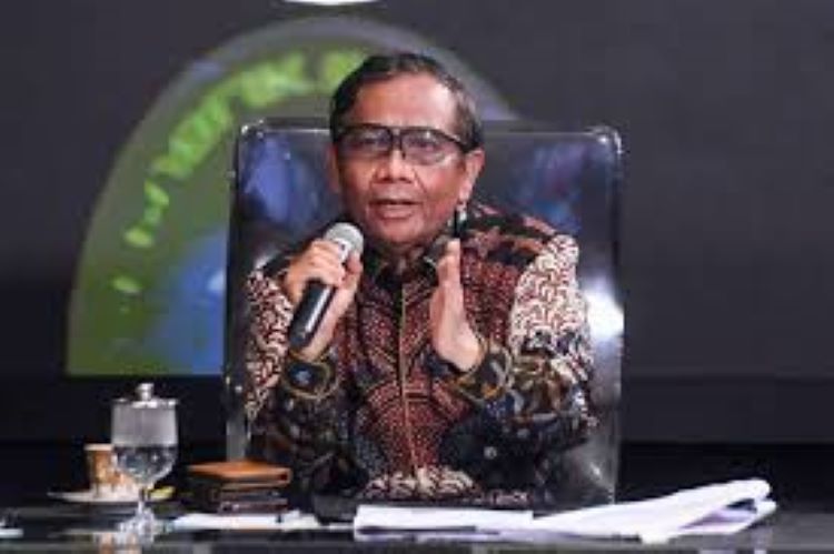 Cucu Mahfud MD keracunan MBG.