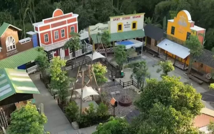 Ilustrasi Wisata Alam Oasis Sukabumi