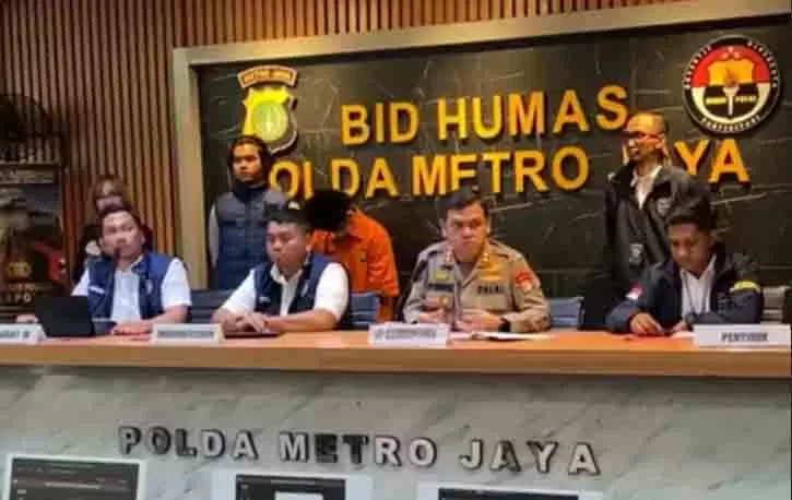 Polda Metro Jaya merilis kasus penangkapan hacker Bjorka