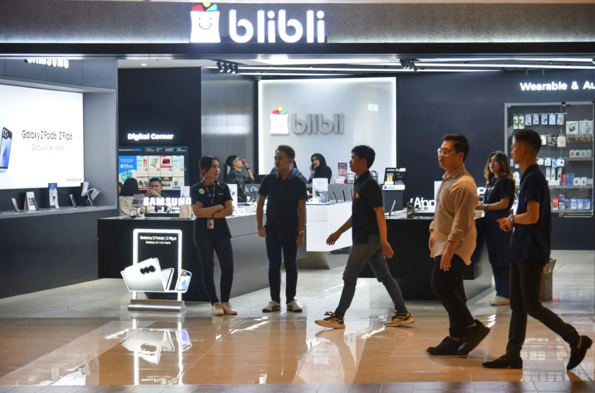Blibli tawarkan proteksi iPhone 17 hingga 24 bulan plus promo tukar tambah dan cicilan 0 persen.