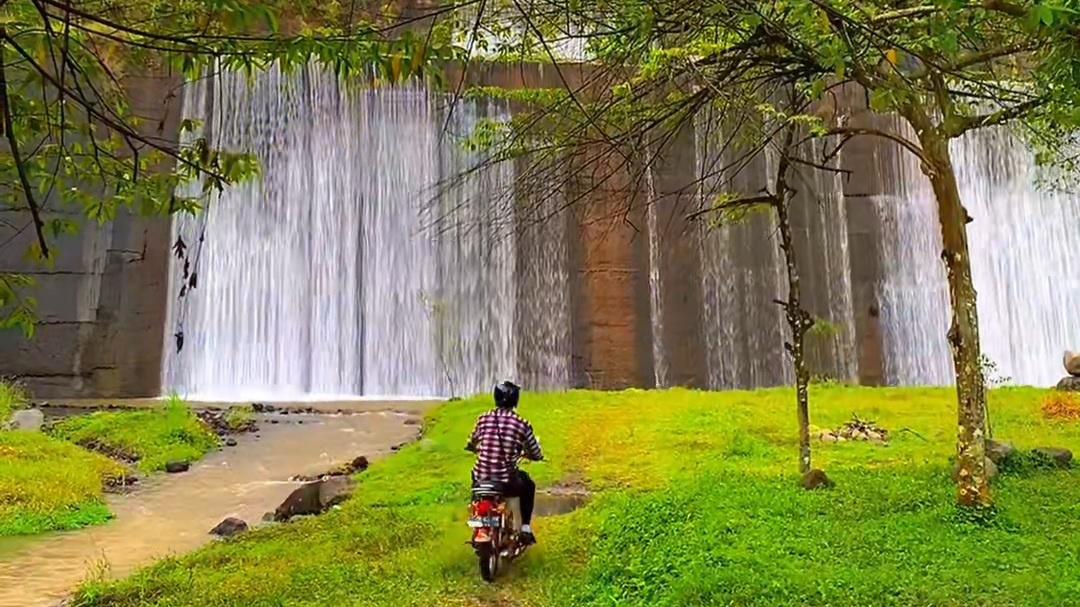 Taman Sabo  Dam Nglumut