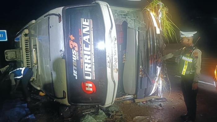 Kecelakaan Bus