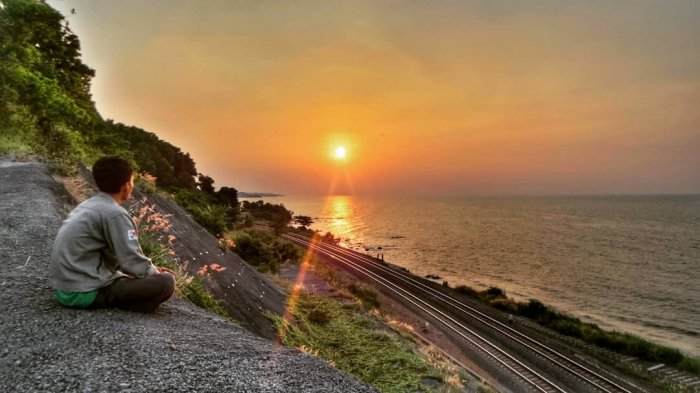 Pantai Jodo Batang