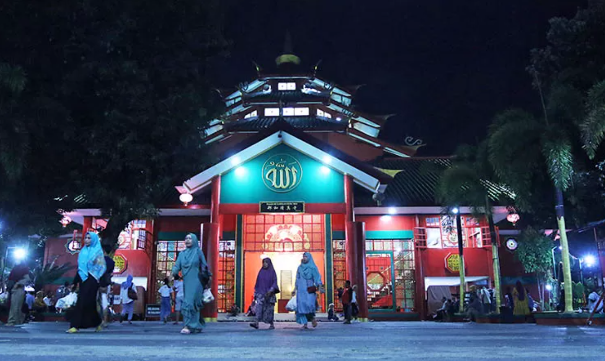 Masjid Cheng Hoo Pandaan juga menjadi destinasi wisata budaya yang memadukan unsur Islam dan Tionghoa.