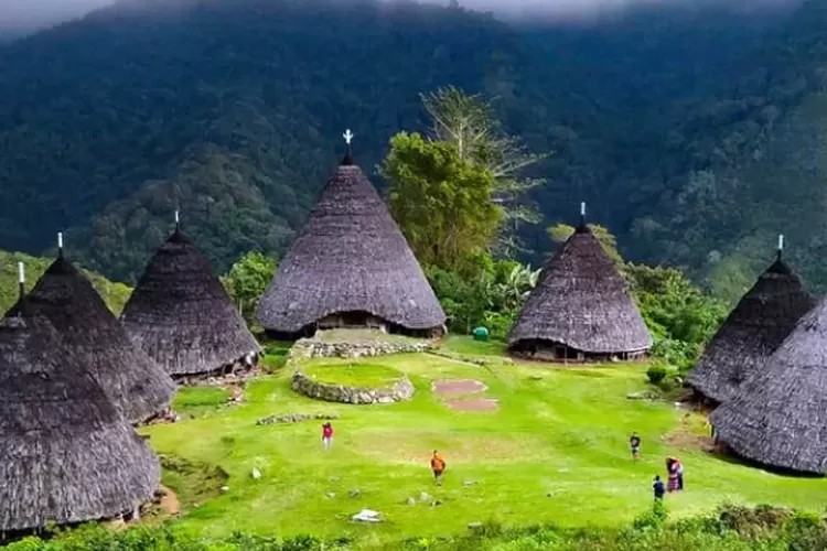 Wae Rebo, Kampung yang dinobatkan sebagai kampung tercantik ke 2 di dunia