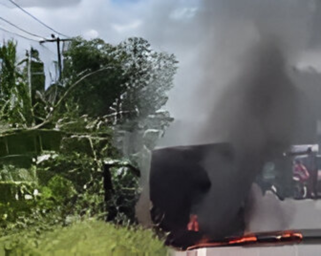 Mobil Pengangkut Uang BNI Terbakar