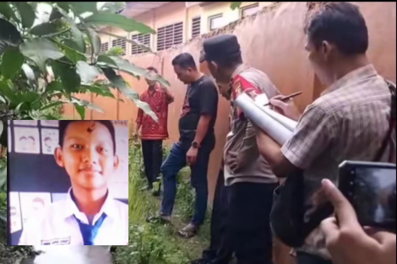 polisi tengah menyelidiki kasus tewasnya seorang bocah di parit sekolahan.