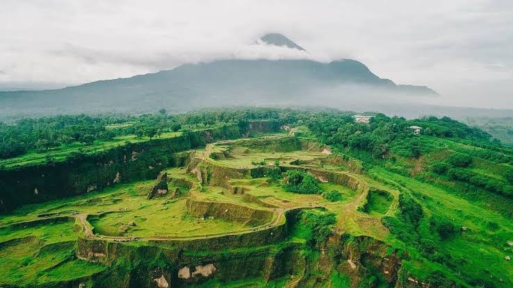 Pesona Lembah Dieng Gempol