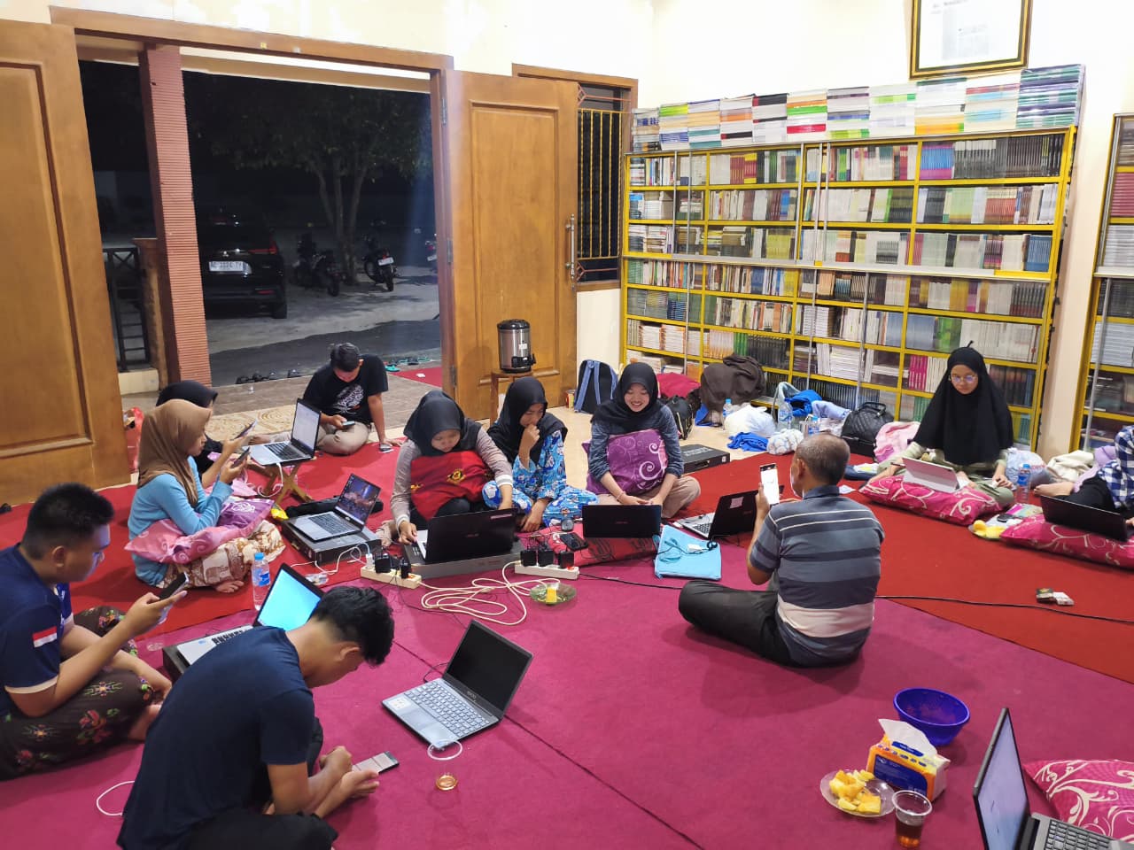 Super Camp: Dapur Rahasia Pembentukan Penulis Muda