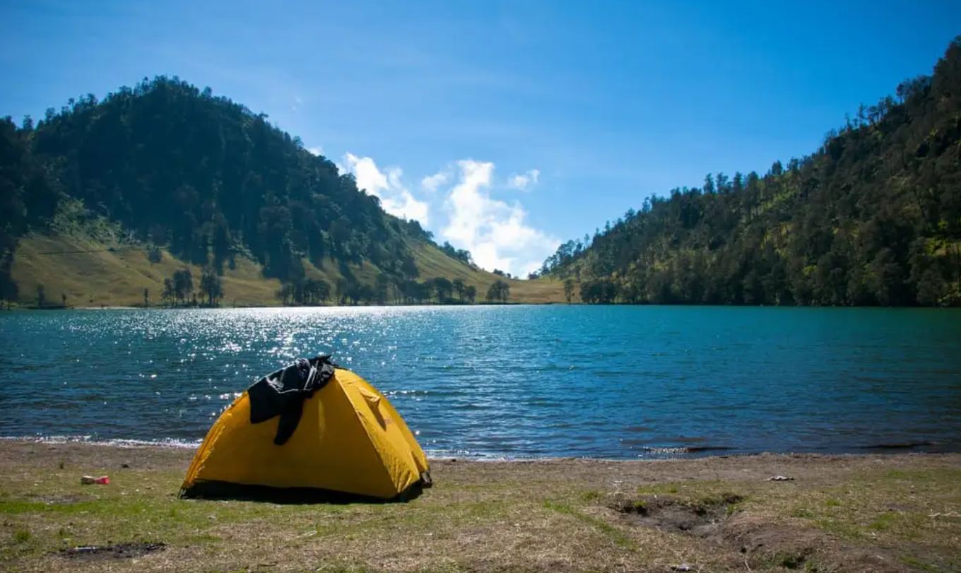 Ranu Pane berada di kawasan Taman Nasional Bromo Tengger Semeru.