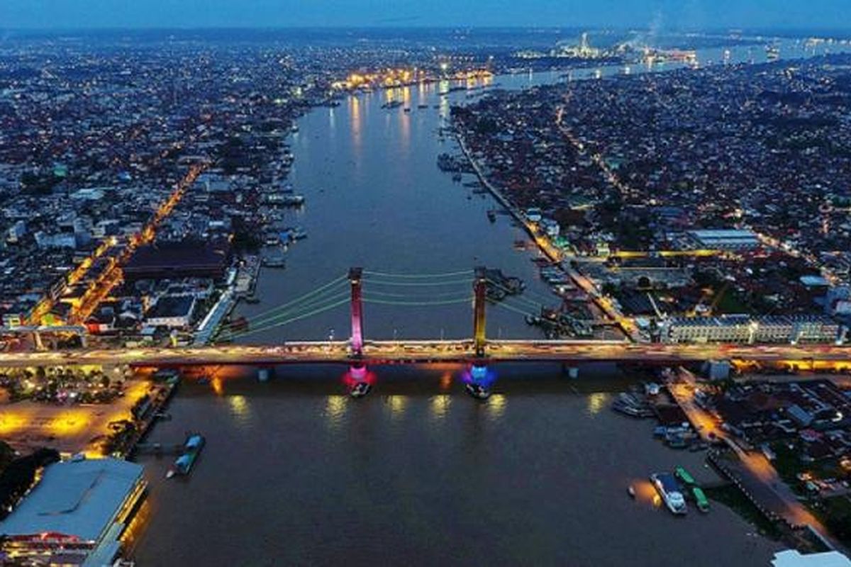 Jembatan Ampera Palembang