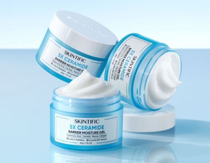 Skintific 5X Ceramide Moisture Gel kembalikan kelembapan kulit.