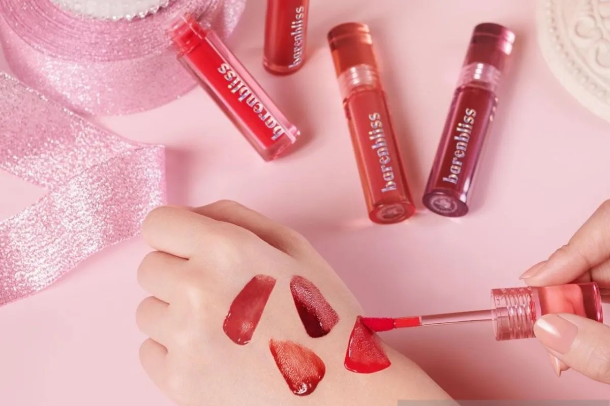 Rekomendasi lip tint paling laris