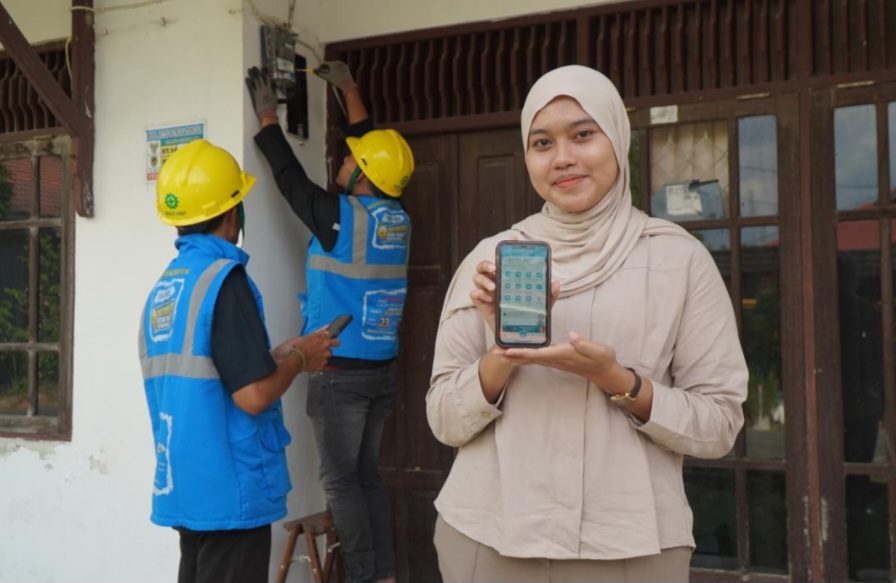 PLN memberi diskon 50 persen tambah daya listrik lewat program Tahun Baru Energi Baru.