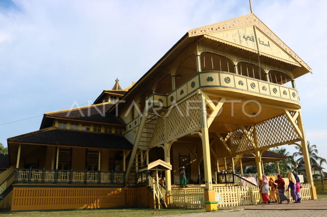 Keraton Kadariah