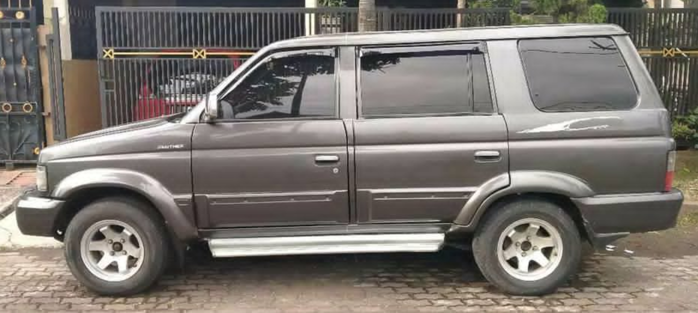 Isuzu Panther dikenal sebagai salah satu mobil diesel paling bandel di Indonesia.