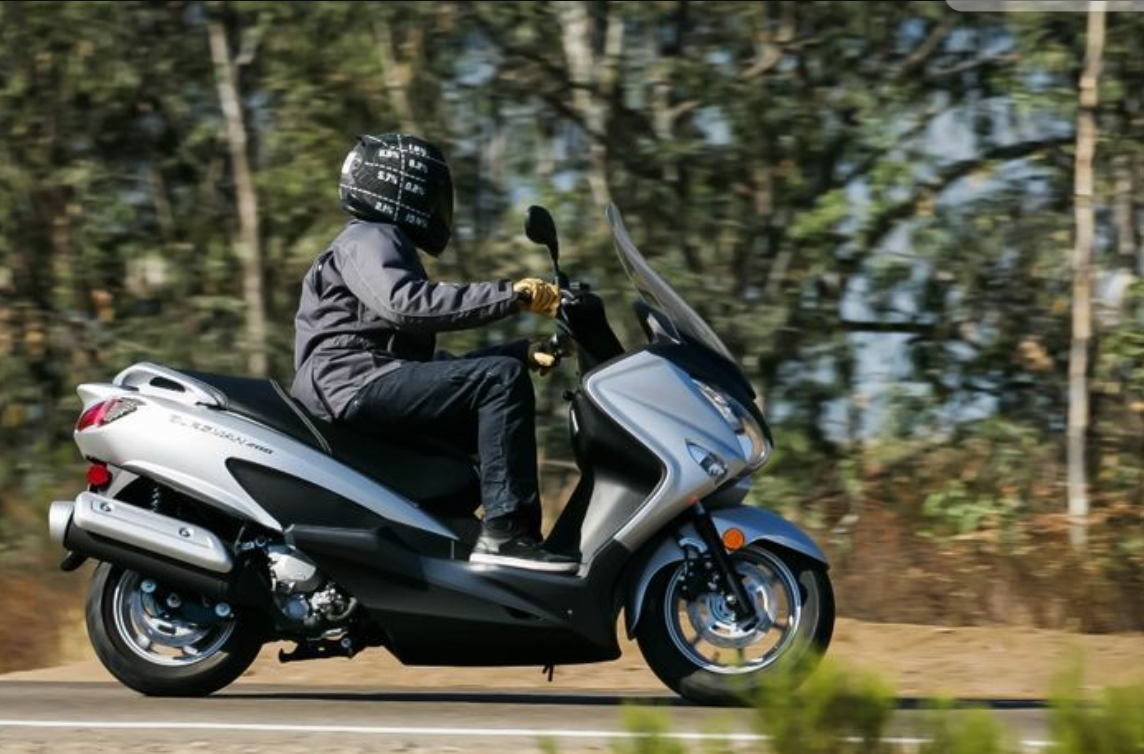 Suzuki Burgman 200