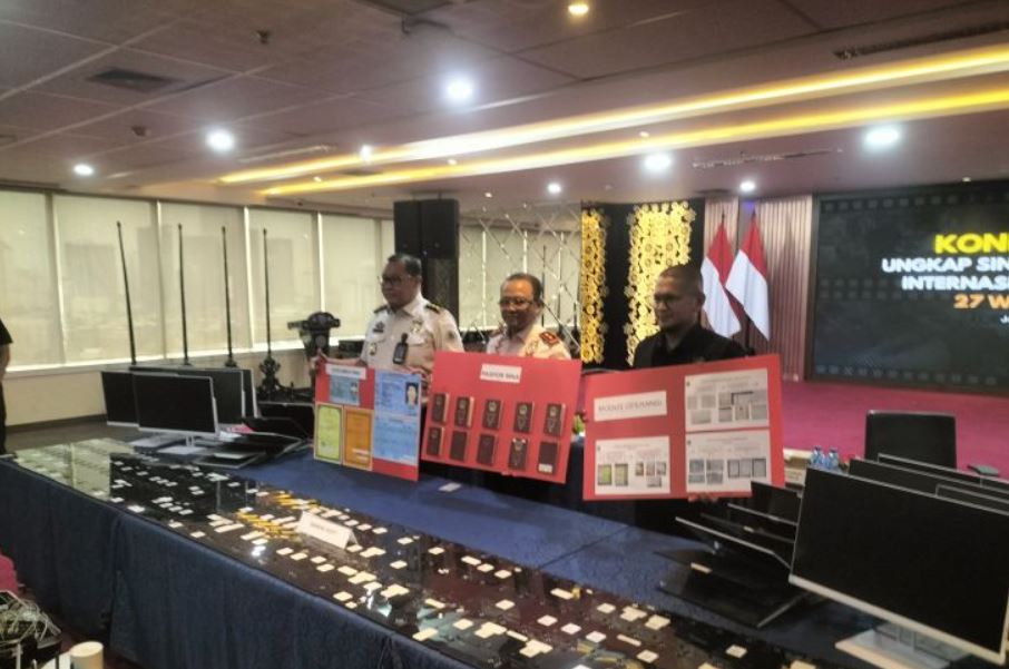 Sindikat love scam internasional dibekuk Imigrasi.