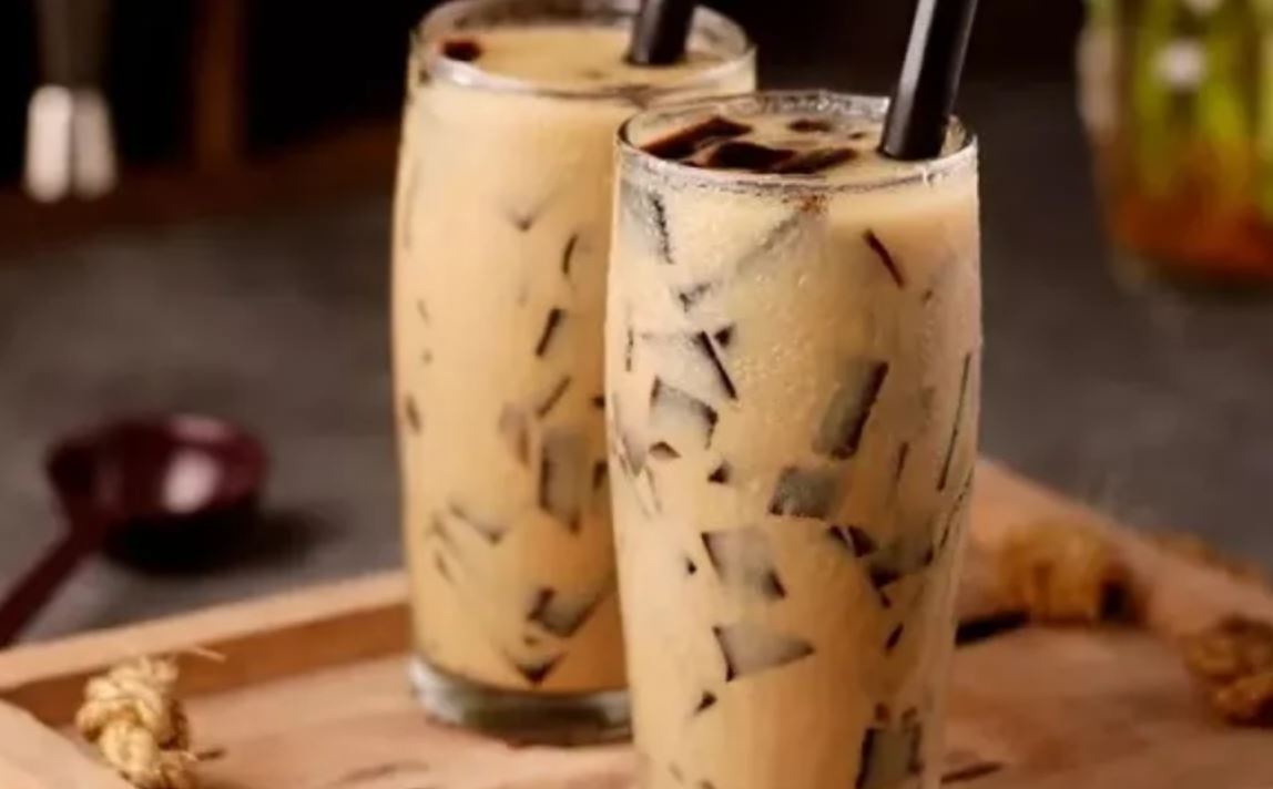 Segarnya es cappucino cincau.
