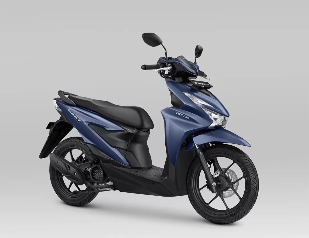 Honda Beat CBS-ISS vs Beat Street