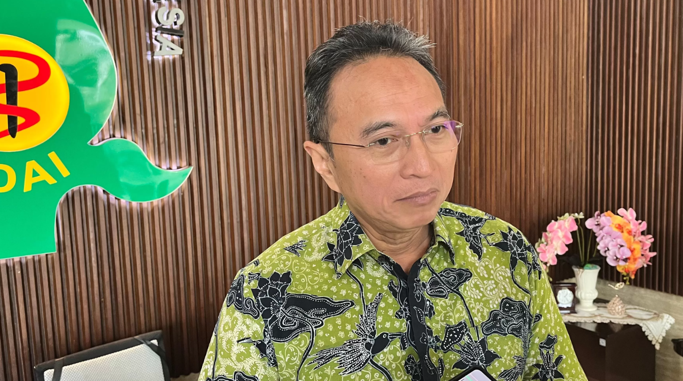 Ketua IDAI Piprim mengaku dipecat Menkes usai polemik mutasi dan isu independensi kolegium.