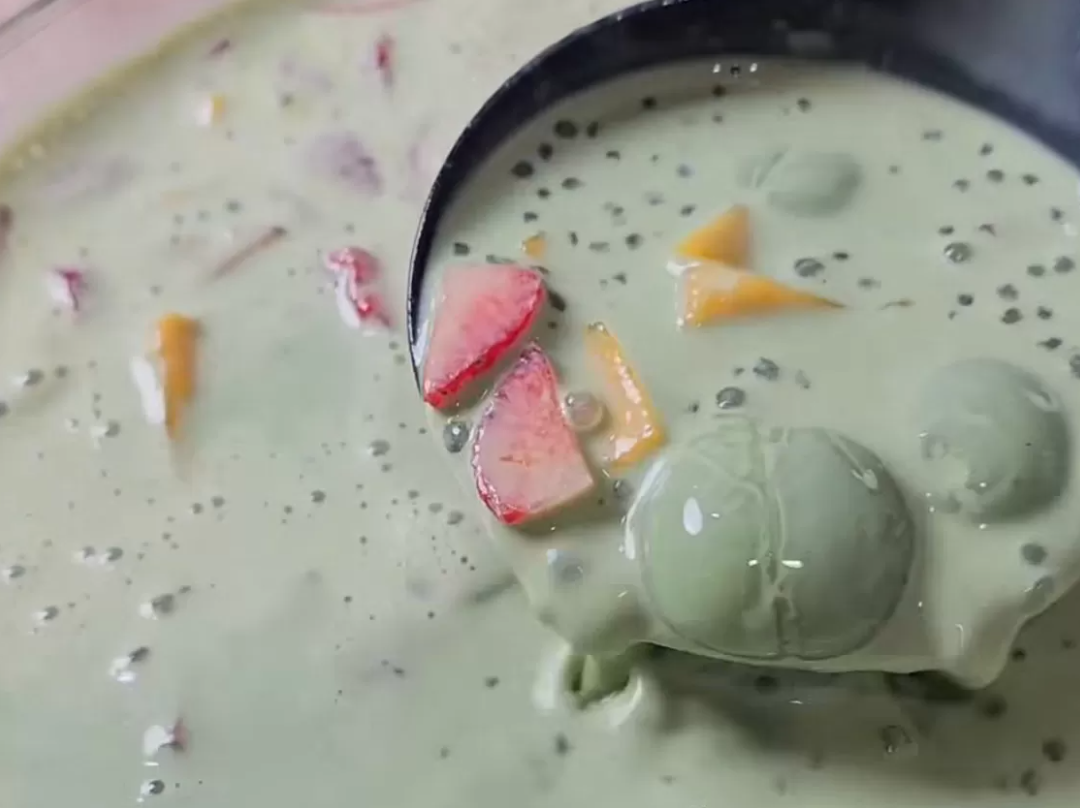 Takjil creamy, adem, dan nggak bikin enek. Matcha Sago siap jadi favorit buka puasa!