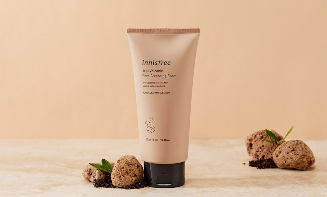 Innisfree Jeju Volcanic Pore Cleansing Foam
